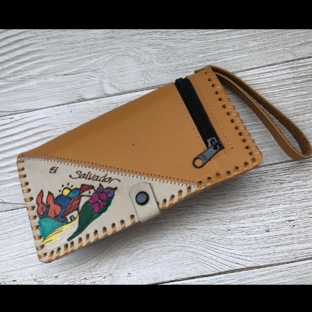 El Salvador Wallet (Brown-Tan)